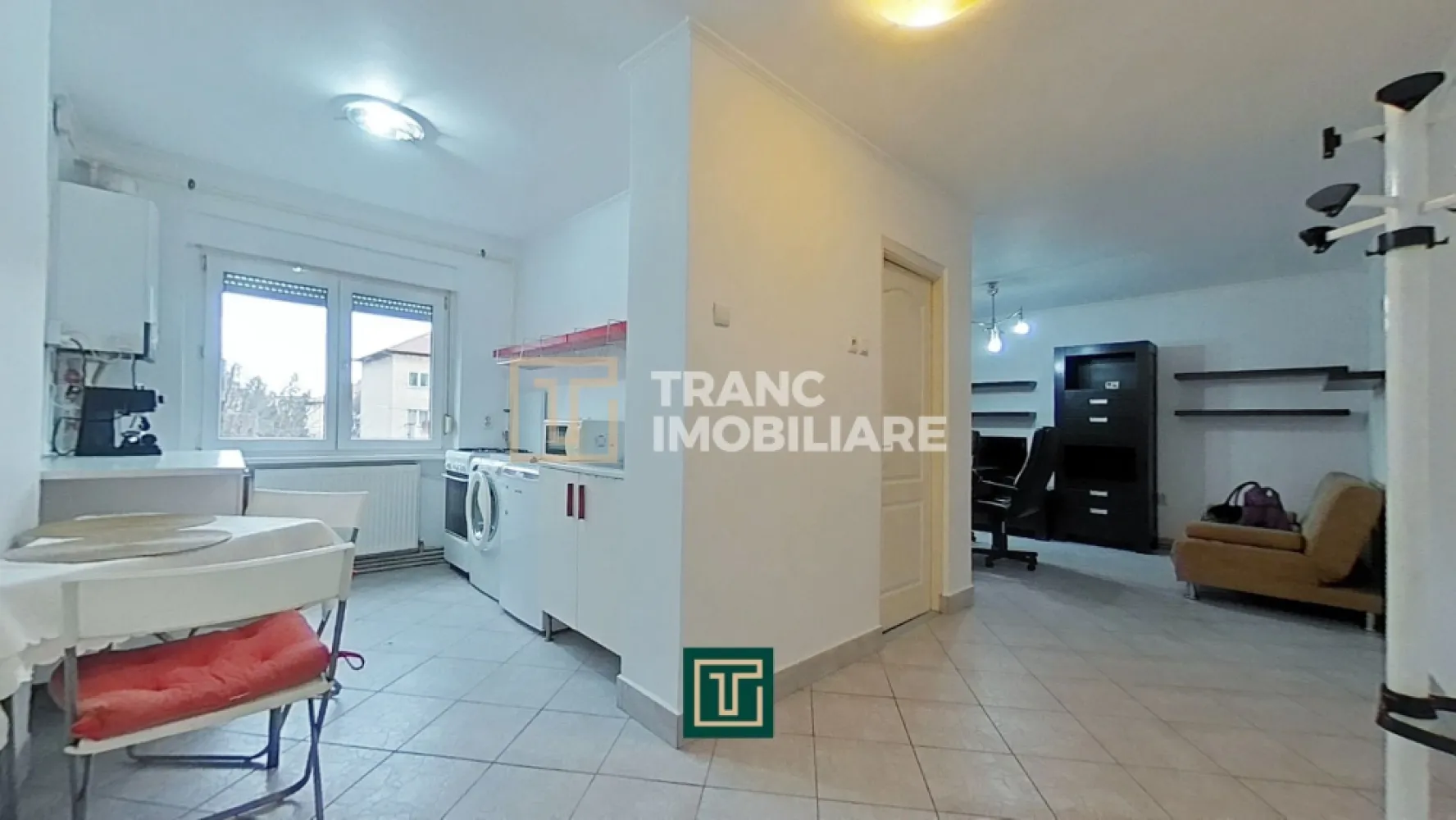 Apartament 2 camere de închiriat – Bulevardul Revoluției, Arad | Locație premium