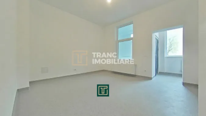 Spațiu comercial de închiriat, renovat recent – zonă centrală, lângă Piața Mică,