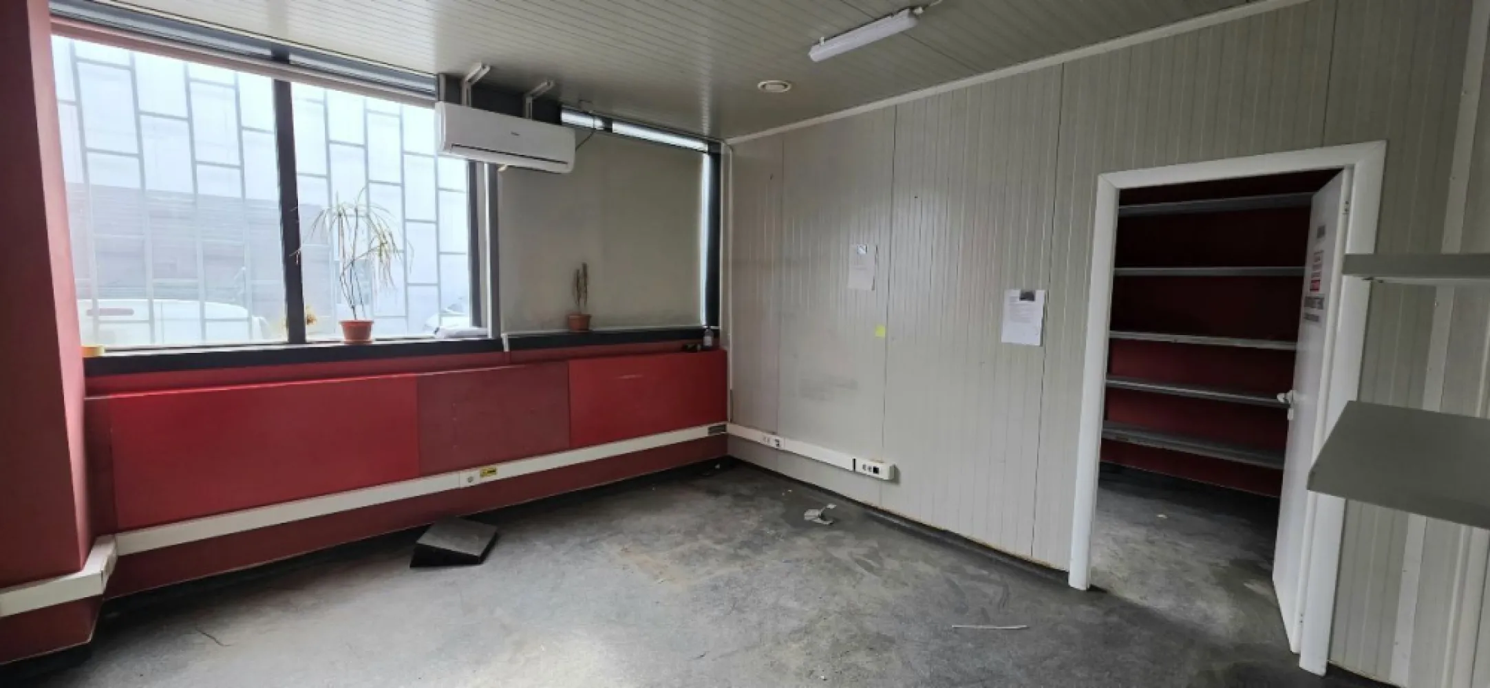 Republica spatiu industrial 450 mp de inchiriat