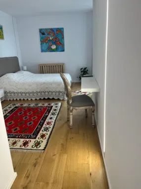 Piata Presei Libere apartament 3 camere de vanzare
