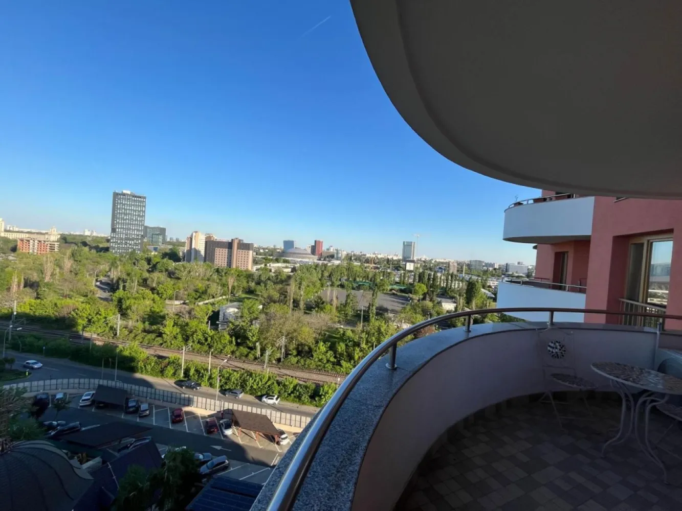 Piata Presei Libere apartament 3 camere de vanzare