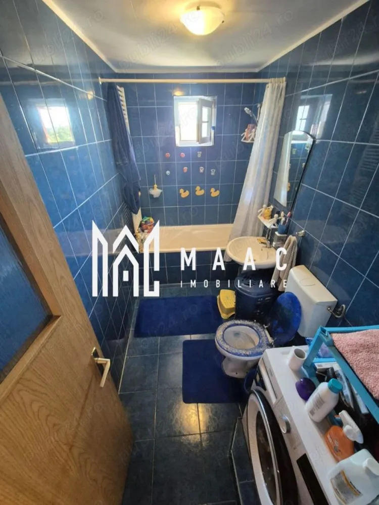 Apartament 4 camere | 84 MPU | Mihai Viteazul - MAAC Imobiliare vă propune spre vânzare Apartament 4 Camere, Mobilat și Utilat - 100 mp Utili! 🔑 Locație perfectă! MAAC Imobiliare vă propune spre vânzare un apartament spațios de 4 camere, ideal pentru o familie sau pentru cei care își doresc un cămin confortabil, bine compartimentat, într-o zonă liniștită și accesibilă. 🏠 Caracteristici: Suprafață utilă: 84 mp (totul intabulat pe acte) 3 dormitoare decomandate - fiecare oferind intimitate și spațiu generos. Living luminos - ideal pentru momentele de relaxare. Bucătărie mare și separată - complet dotată, perfectă pentru gătit cu drag. Baie cu aerisire naturală - confortul dumneavoastră este prioritatea noastră. Balcon - loc ideal pentru a te bucura de aerul curat. Pentru mai multe detalii și pentru programarea unei vizionări, vă rugăm să specificați ID-ul anunțului: CP2295439 }}