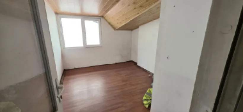 Spațiu Comercial Premium Drumul Sării – Răzoare Vizibilitate Mare