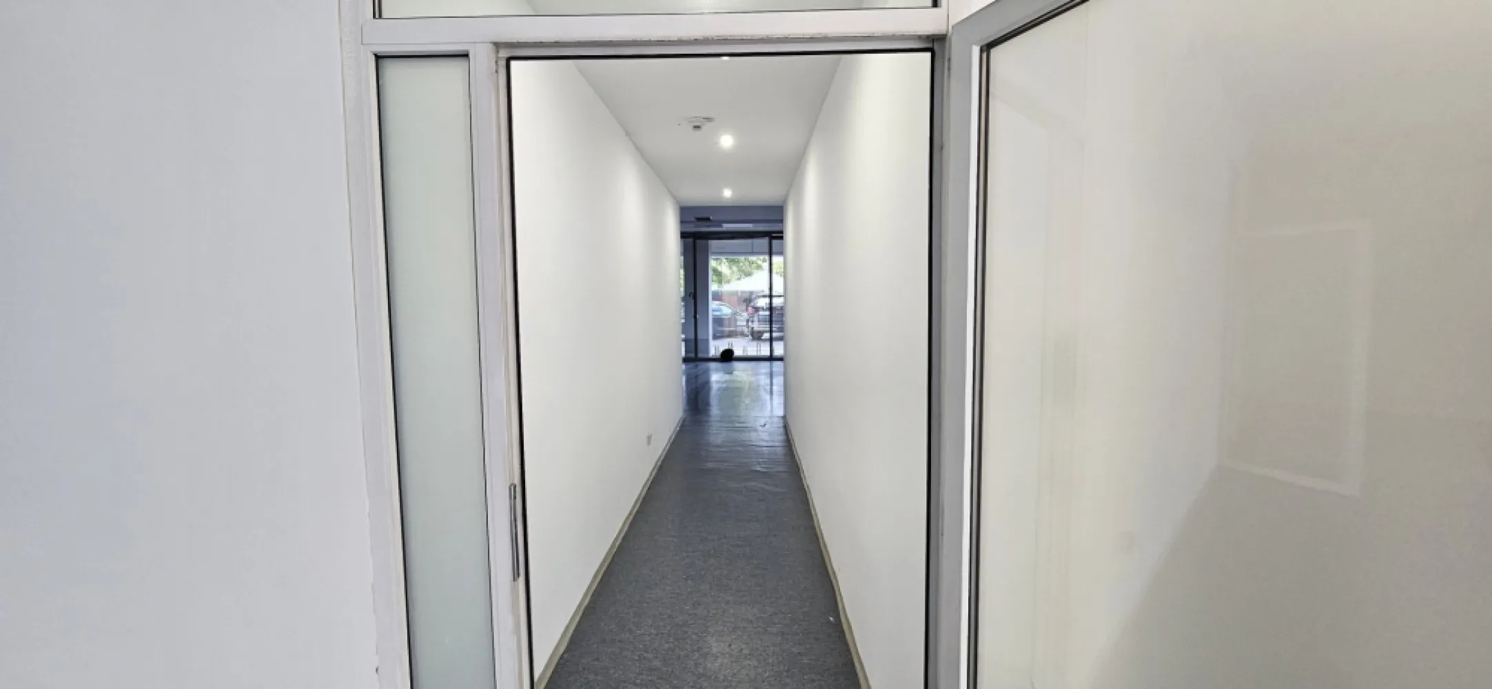Pantelimon spatiu comercial 950 mp