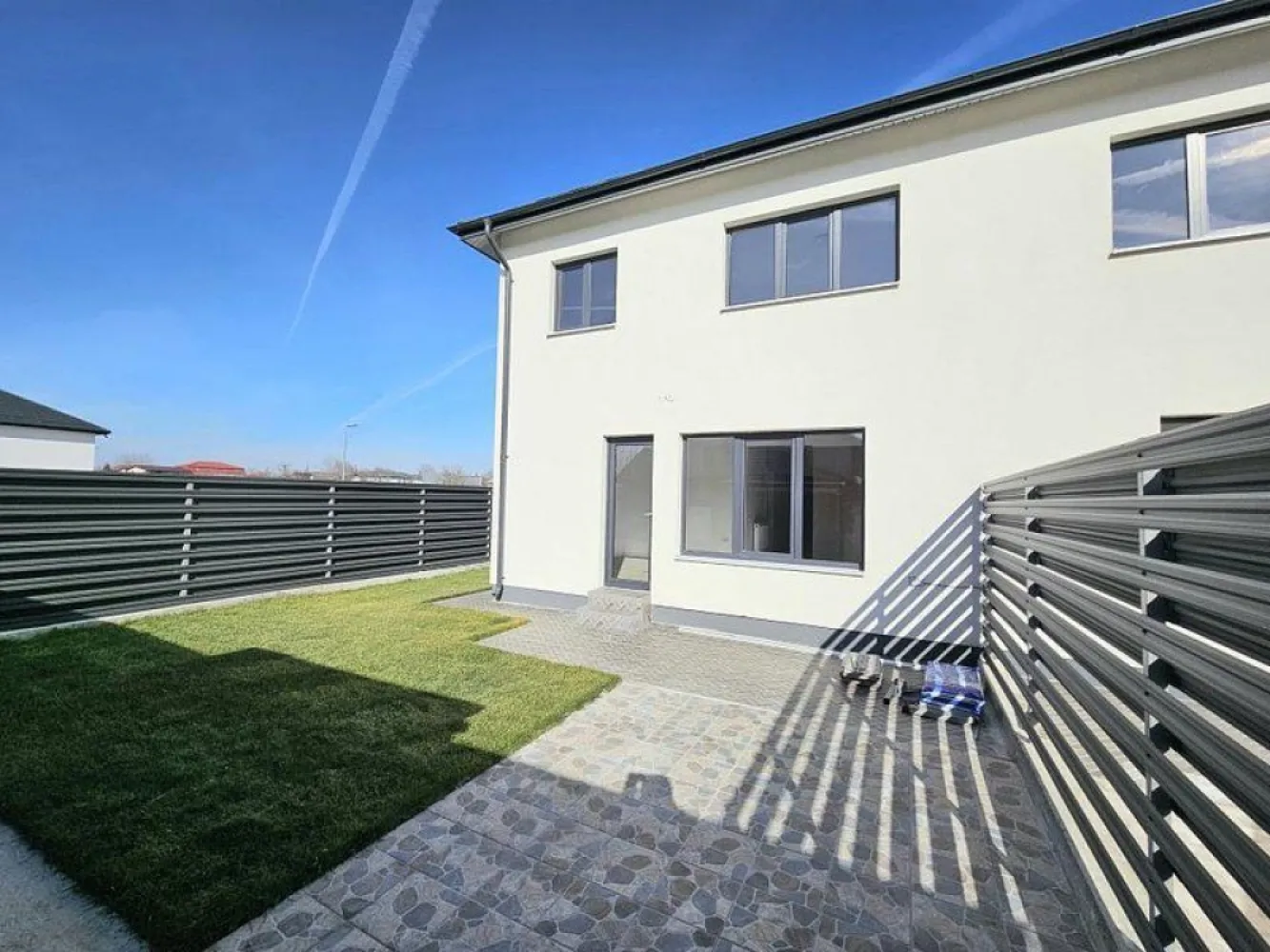 Vila tip duplex de vânzare – Glina, Ilfov 4 camere particular