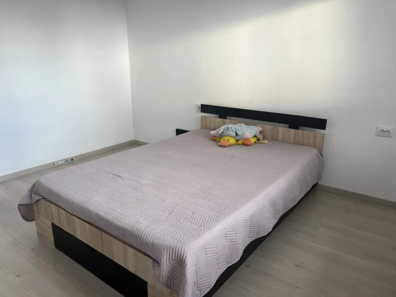 Casă de vânzare 4 camere– Glina, zonă nouă, construcție 2023