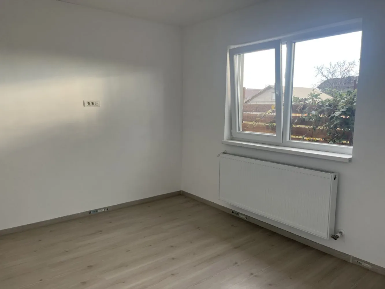 Casă de vânzare 4 camere– Glina, zonă nouă, construcție 2023