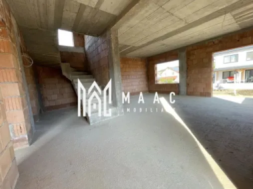 Logo MAAC IMOBILIARE logo