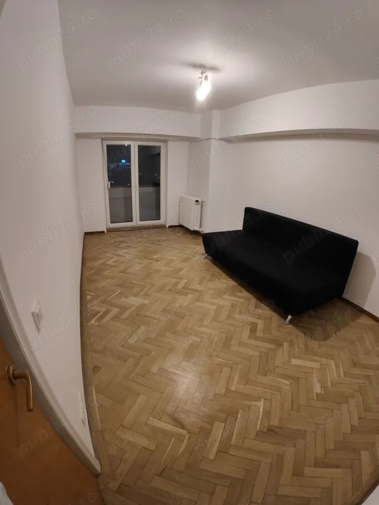 Ag BRASADAS închiriază ap 2 cam. PARTER Unirii sup 57 mp. - Agenția BRASADAS închiriază apartament cu două camere, zona Piața Unirii fântâni, suprafață utilă 57,70 mp. 
Proaspăt renovat, cu următoarele utilități noi:
- mașină de spălat și uscător
- aragaz + cuptor
- mașină de spălat vase
- aer condiționat.
Foarte spațios, dispune de un balcon principal mare, două secundare mici și o debara.
Metrou Piața Unirii la parter, Carrefour la 5 min. distanță de mers pe jos.Pentru mai multe oferte accesați www.brasadas.com. Pentru mai multe oferte accesați www.brasadas.com.