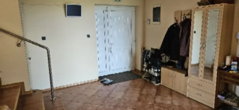 Ciopani vila 5 camere teren 4000 mp