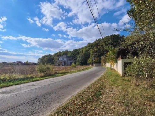 Teren intravilan de vânzare Corbeanca padure – 721 mp, utilități,