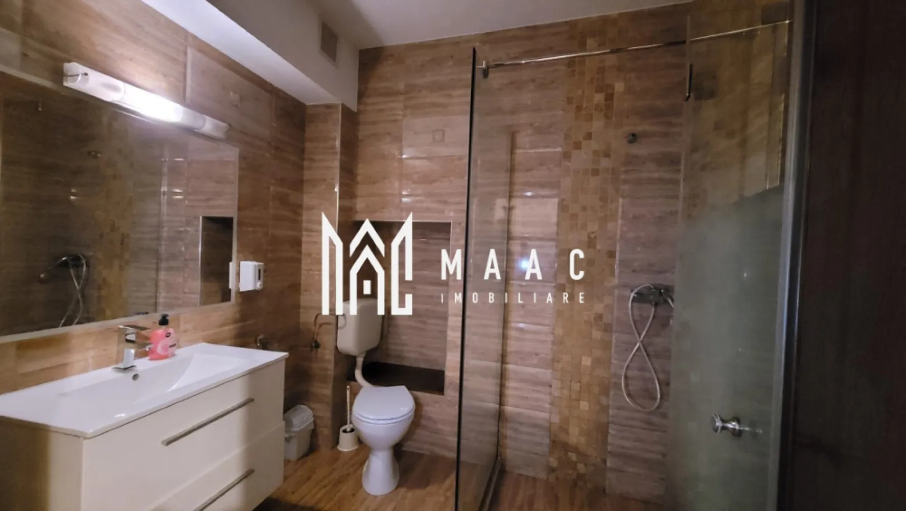 Apartament in Regim Hotelier | Centru | 138MPU | 2 Pivnite