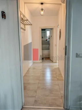 Apartament cu 2 camere de vanzare -Pacii-cu centrala-mobilat si utilat