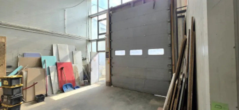 Republica spatiu industrial 450 mp de inchiriat