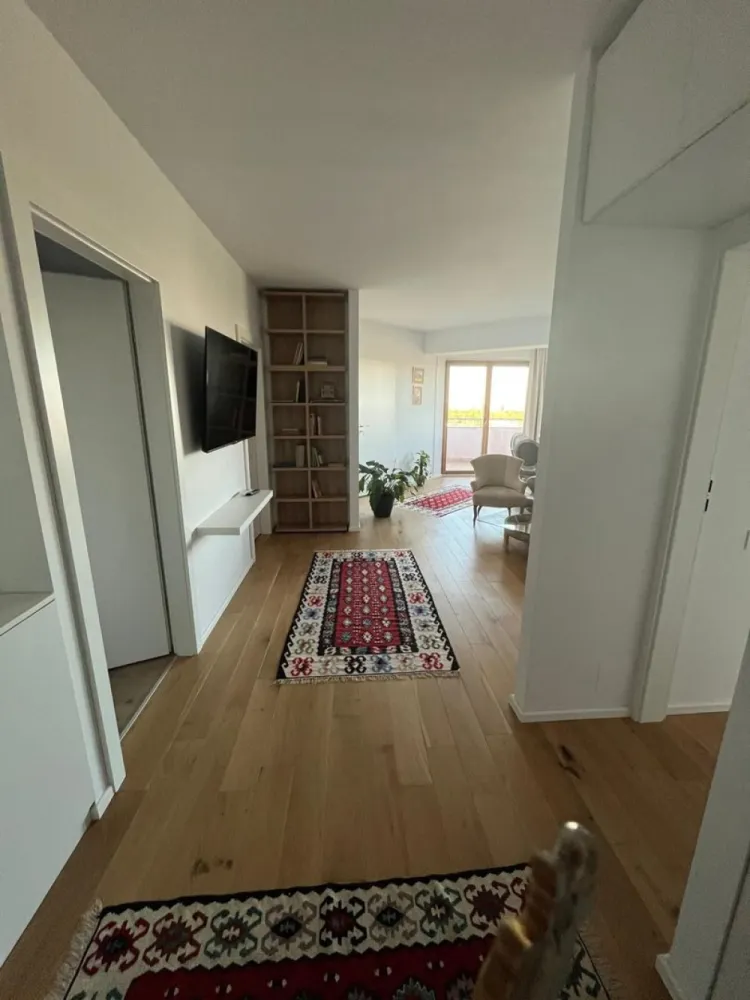 Piata Presei Libere apartament 3 camere de vanzare