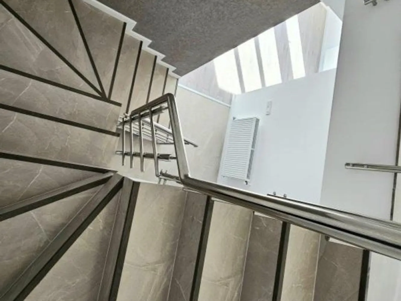 Vila tip duplex de vânzare – Glina, Ilfov 4 camere particular
