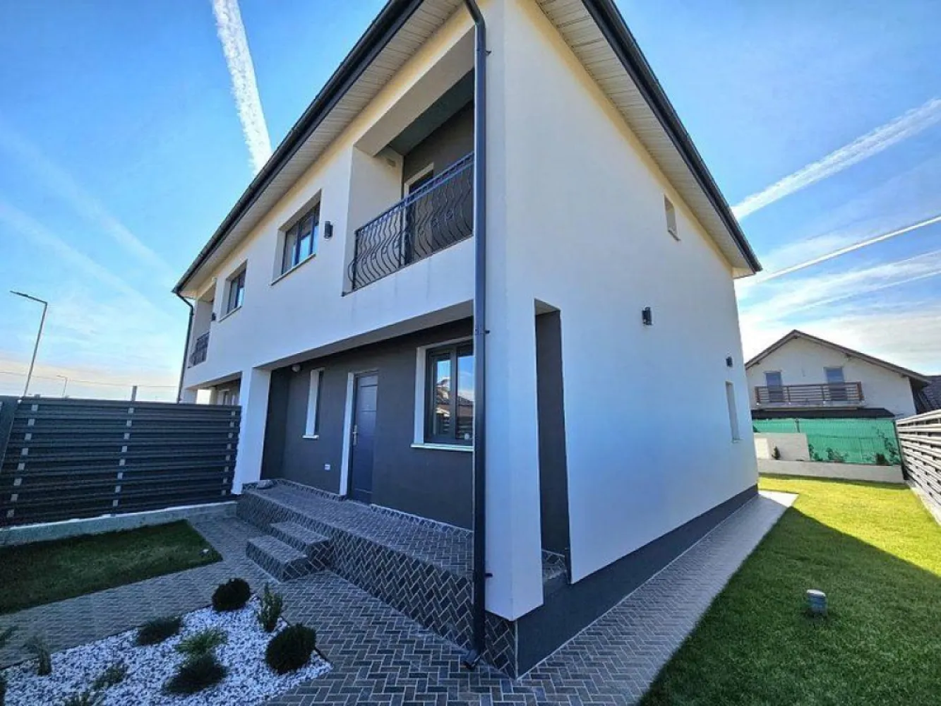 Vila tip duplex de vânzare – Glina, Ilfov 4 camere particular