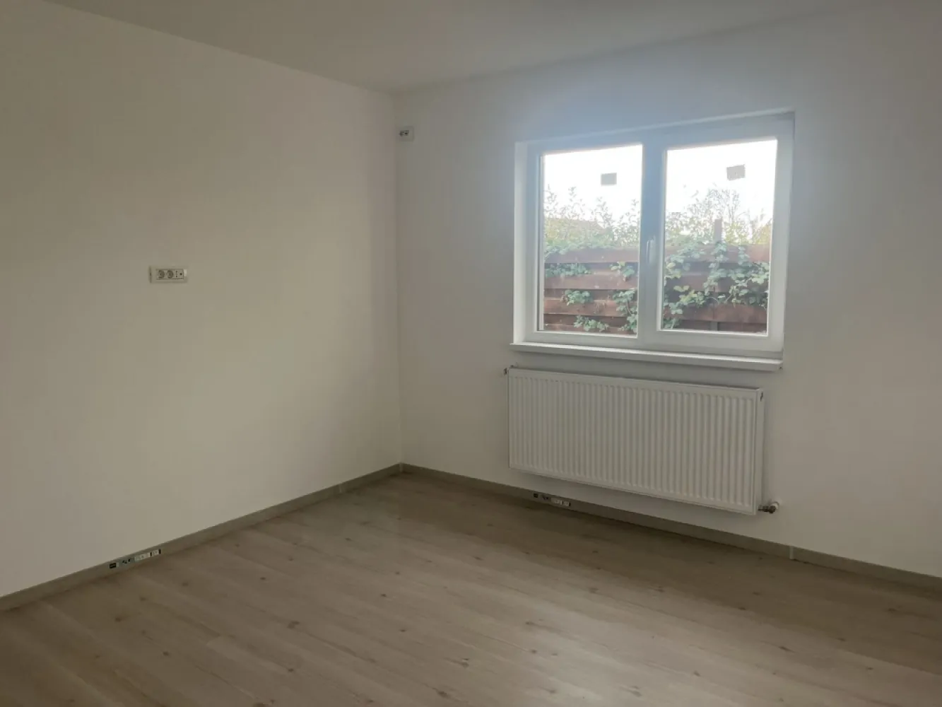 Casă de vânzare 4 camere– Glina, zonă nouă, construcție 2023