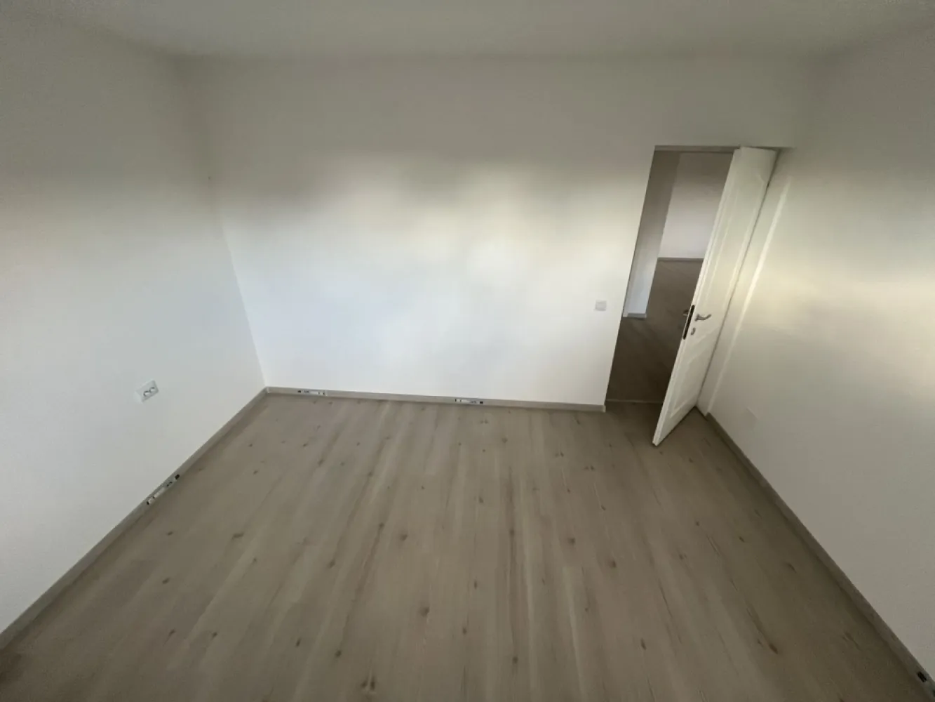 Casă de vânzare 4 camere– Glina, zonă nouă, construcție 2023