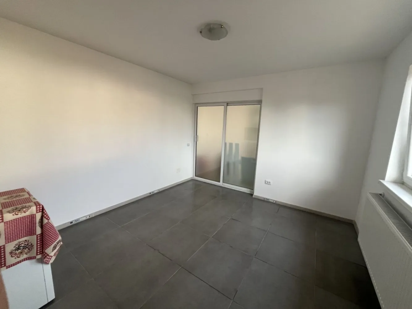Casă de vânzare 4 camere– Glina, zonă nouă, construcție 2023