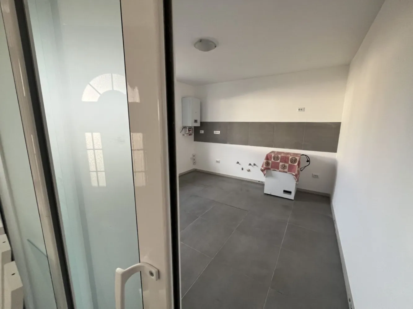 Casă de vânzare 4 camere– Glina, zonă nouă, construcție 2023