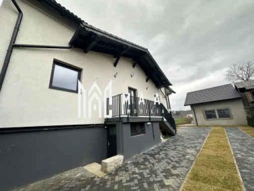 Casă 6 camere I 4 băi I 150mpu I Curte I Sebesu de Sus