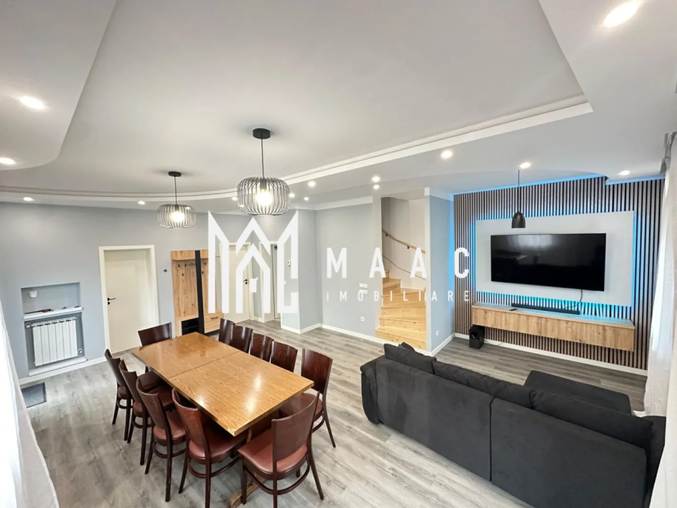 Casă 6 camere I 4 băi I 150mpu I Curte I Sebesu de Sus