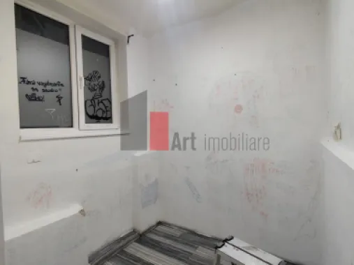 Spatiu comercial de inchiriat in zona Rosetti/Biserica Armeneasca