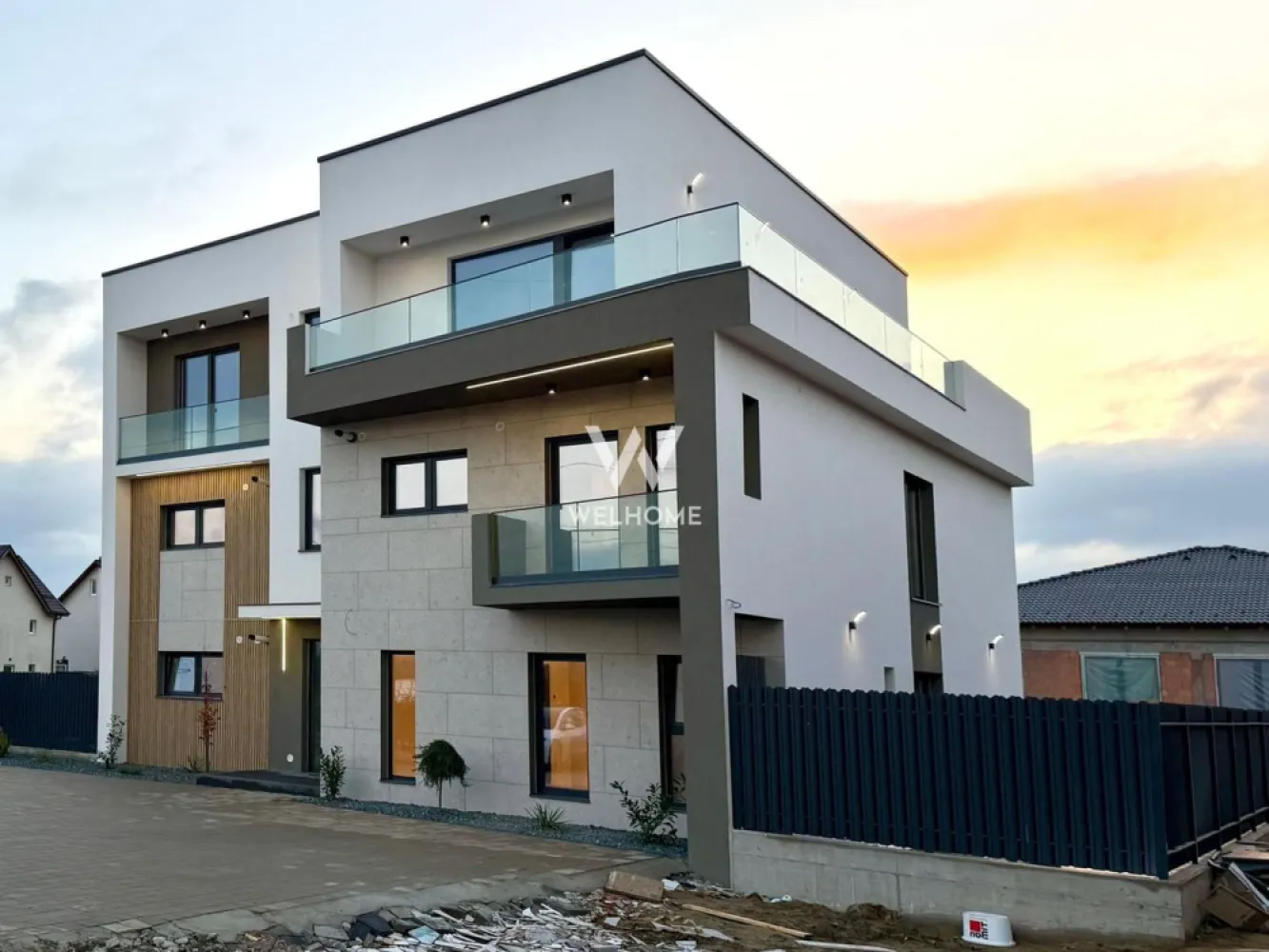 Apartament la Vila, 4 camere si gradina privata