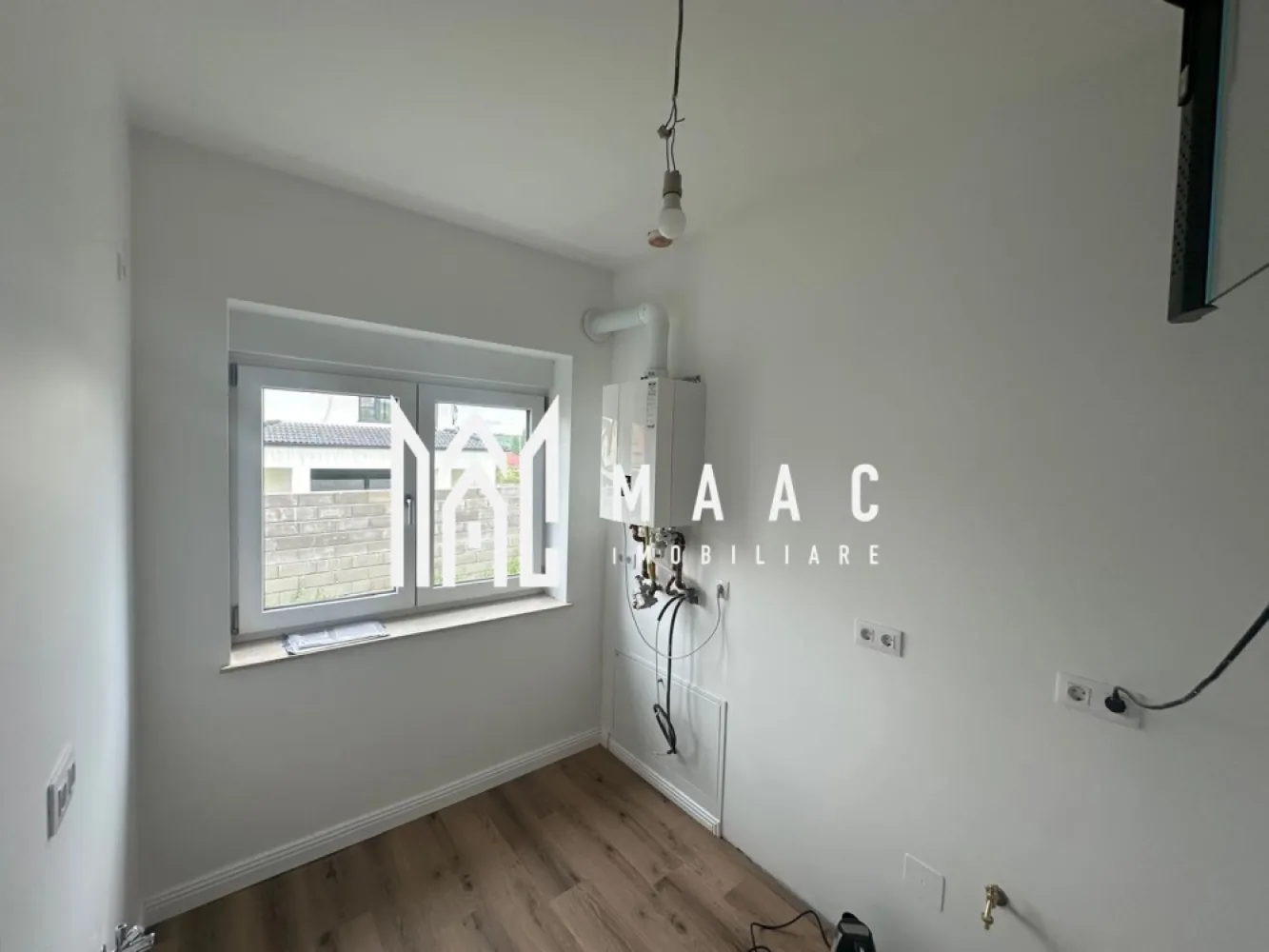 Casa moderna | 5 Camere | 245 MPU | Cisnadie