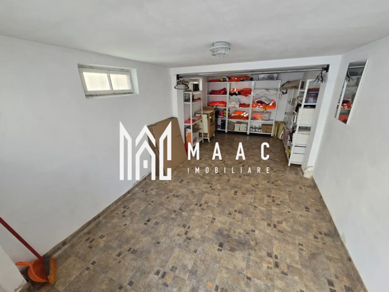 Apartament 4 camere 156 mpu zona Centrala Garaj Pivnita