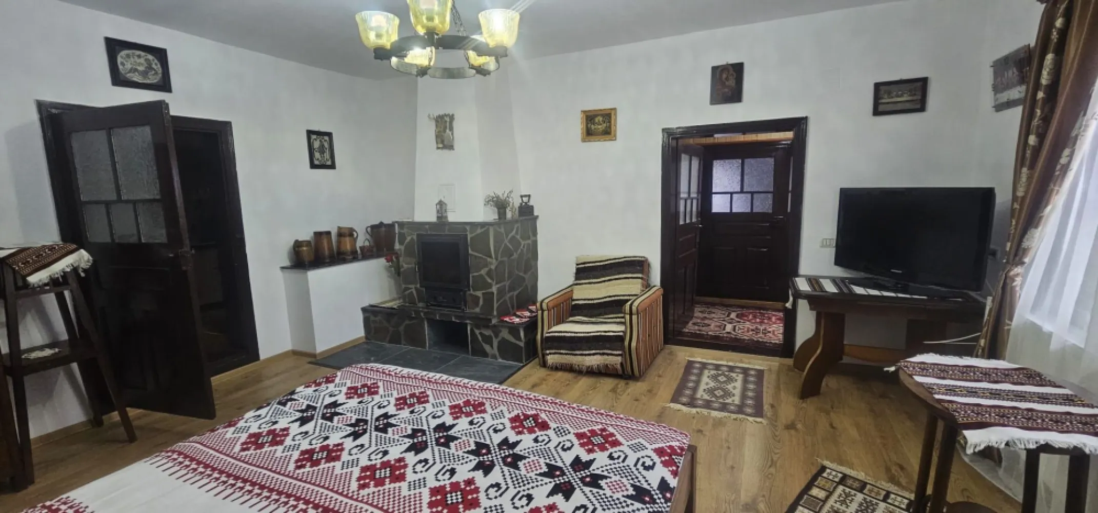 Cazare in Bucovina, Gura Humorului, 400 lei/noapte/toata casa