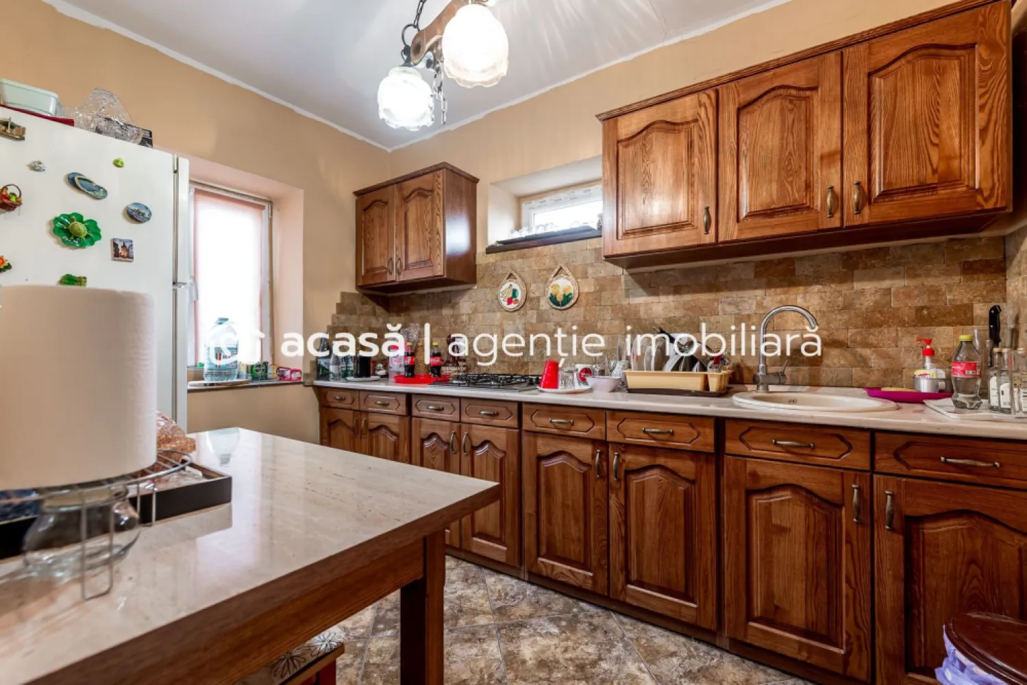 Casă finisată + casă în construcție, la același preț!