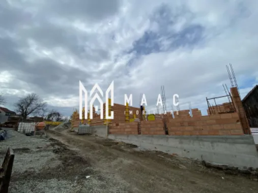 Logo MAAC IMOBILIARE logo