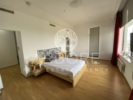 Penthouse 5 camere 250 mp lângă Ambasada SUA , zona Băneasa București