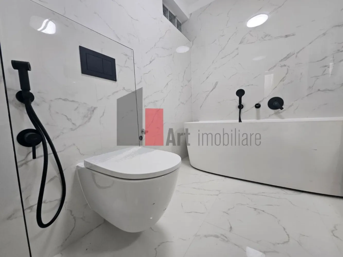 Apartament cu 3 camere-Domenii-Arcul de Triumf-Ion Mihalache-Turda-cu centrala