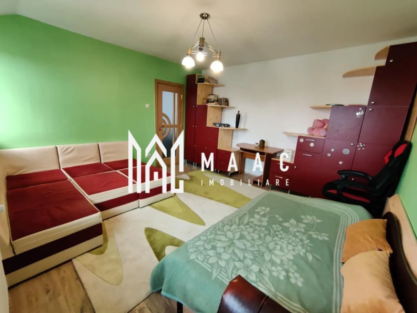 Apartament 3 camere I Decomandat I Zona Hipodrom