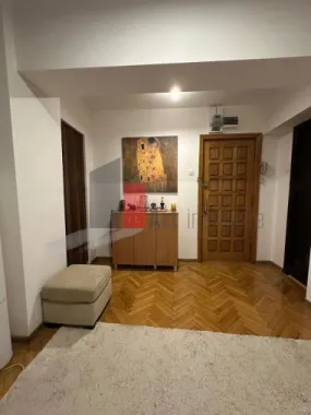 APARTAMENT 3 CAMERE CALEA VICTORIEI