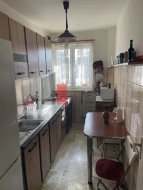 APARTAMENT 3 CAMERE -IANCU DE HUNEDOARA/ LANGA GUVERN