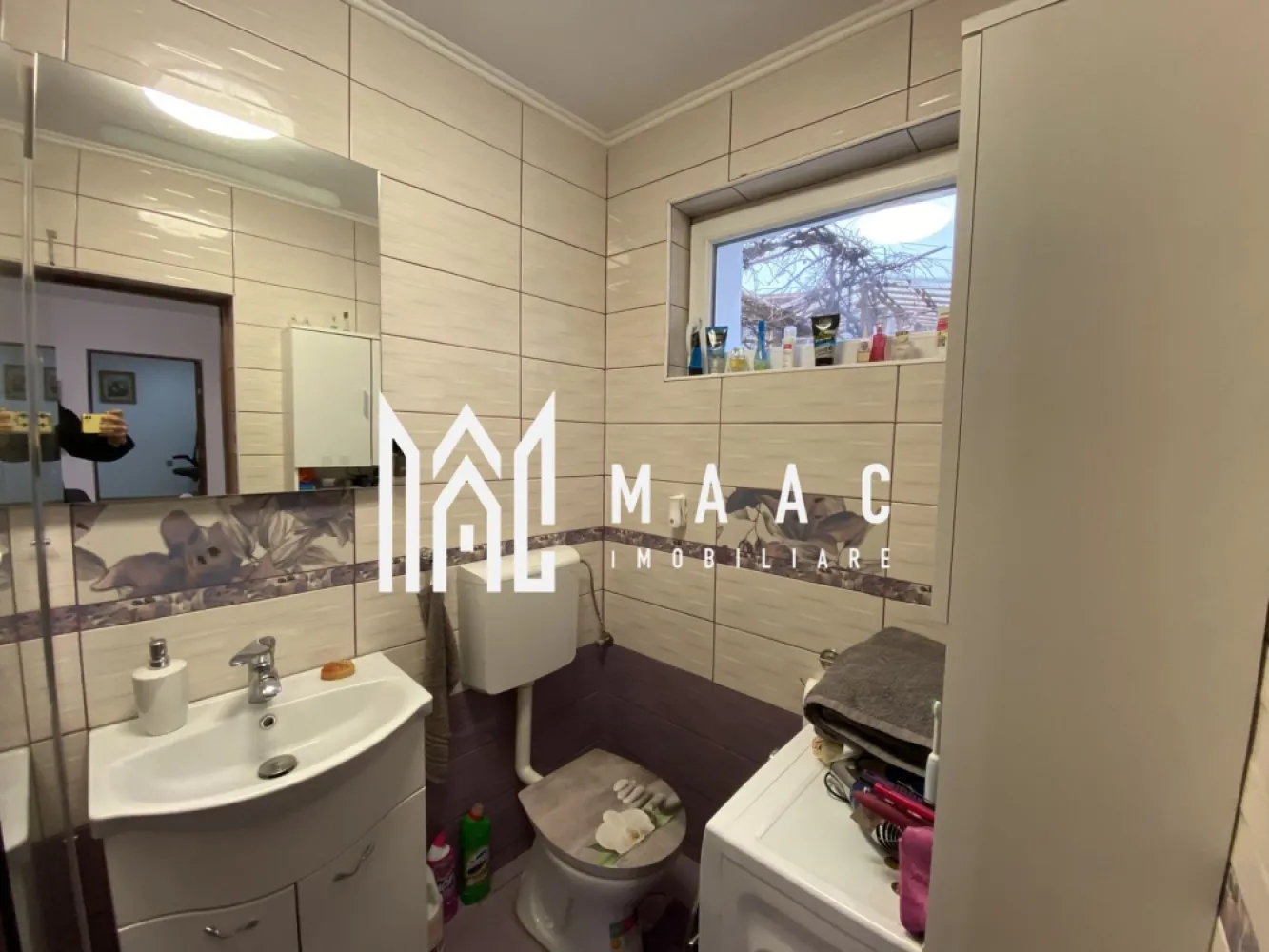 Apartament la casa | Renovat | Garaj | Curte | Lazaret