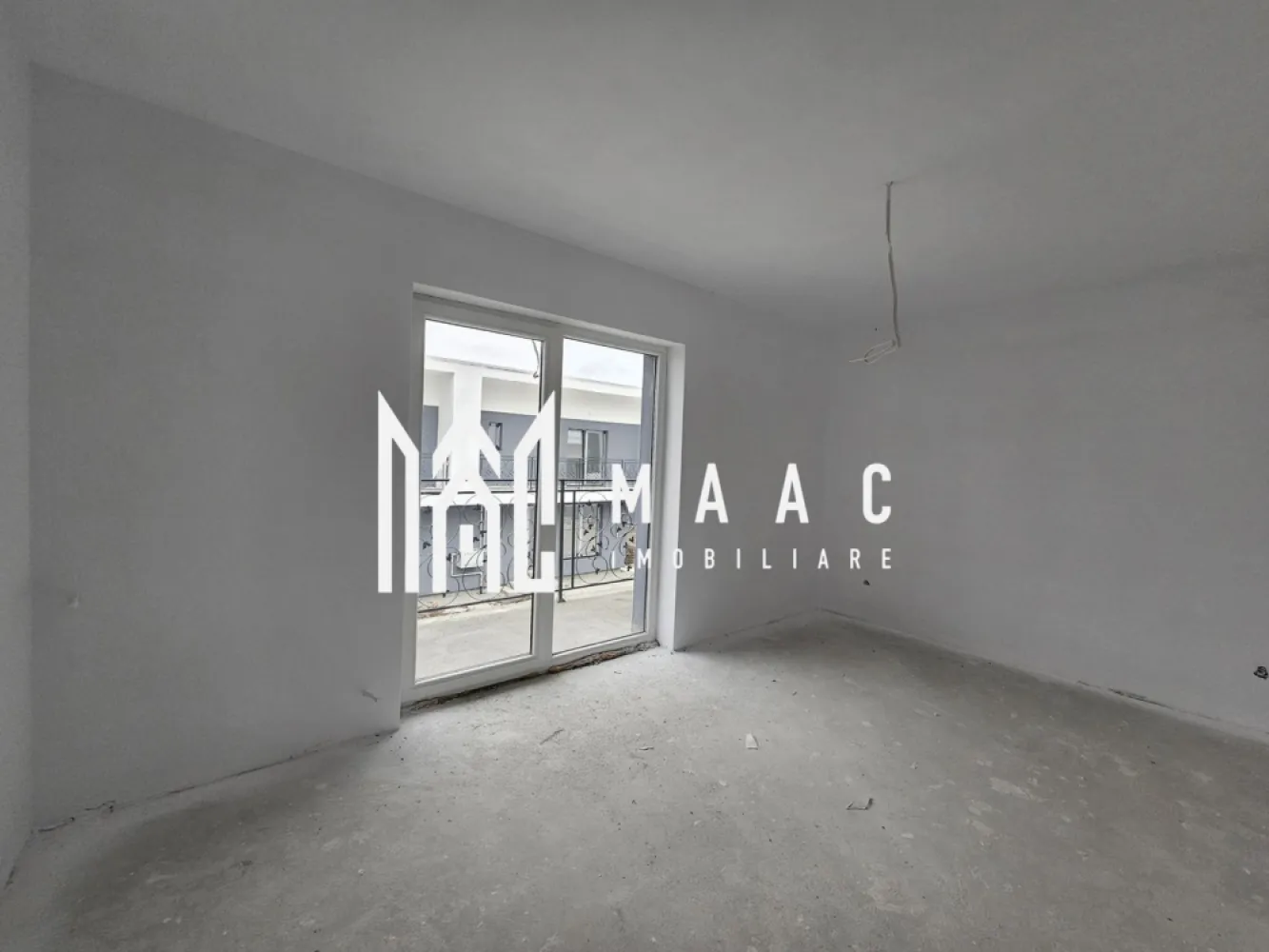 Black Friday | Casa Tip Duplex | 110 MPU | 264 MP Teren | Predare La Alb