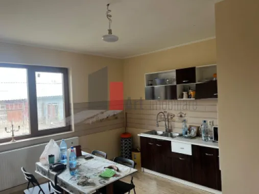 CASA CU TEREN DE 5000MP - JUDET GIURGIU 30KM DE BUCURESTI