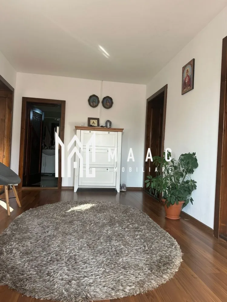 Casa 6 camere I P+E I Curte I 200MPU I Selimbar