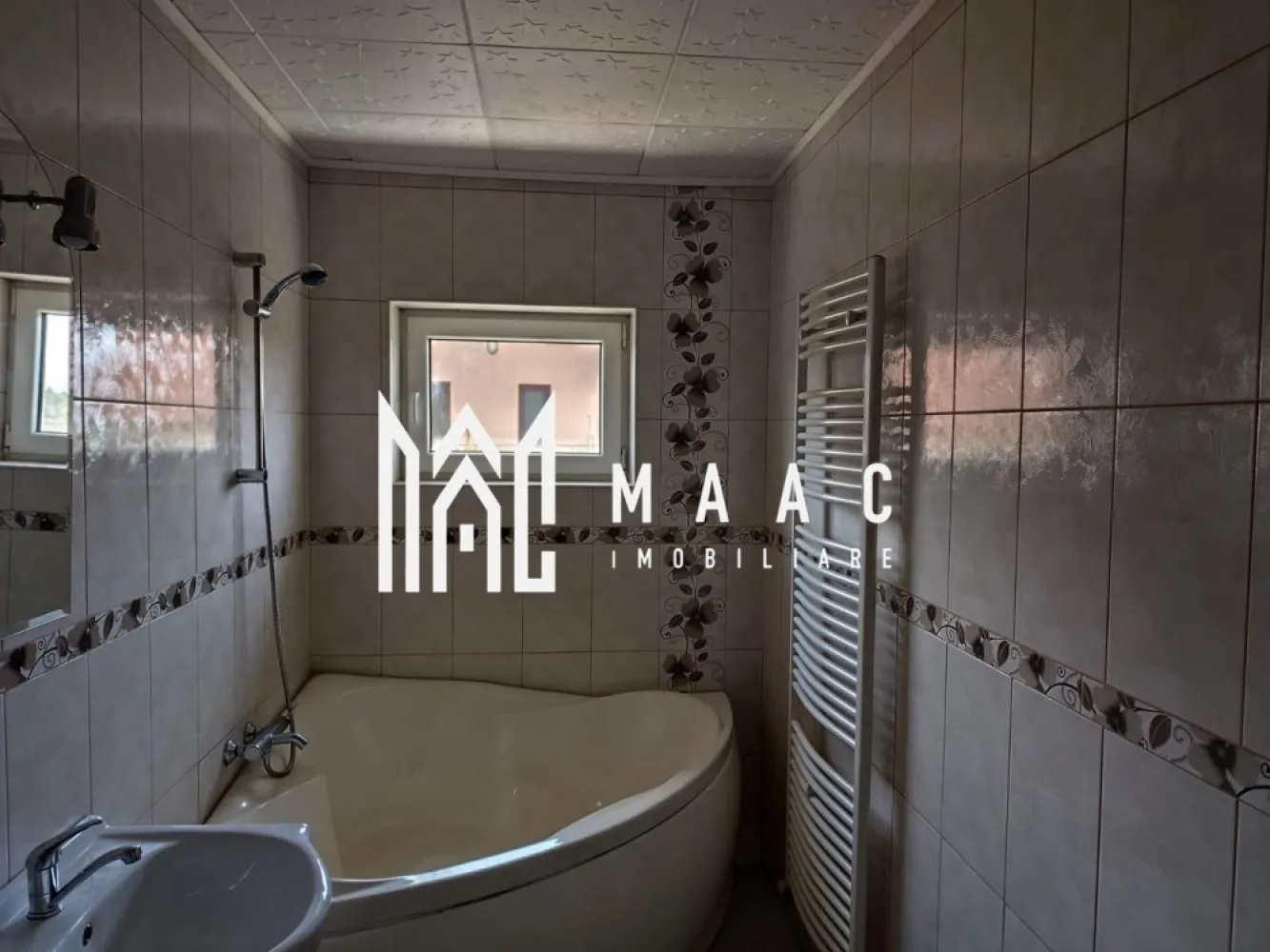 Casa Individuala | 4 Camere | 147 Mp | Curte de 100 Mp