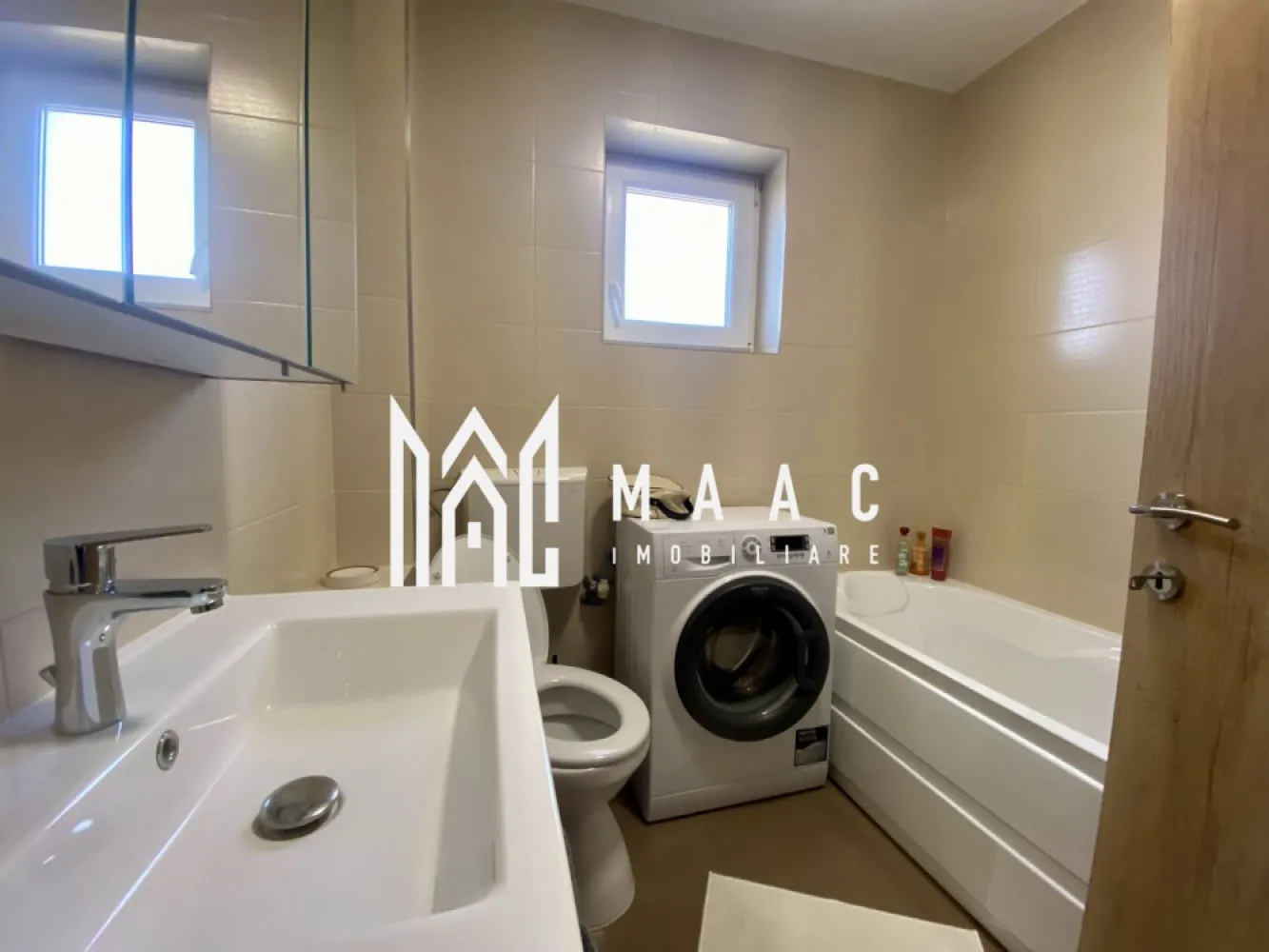 Apartament 2 camere | Etaj 3 | Balcon | Parcare | Selimbar