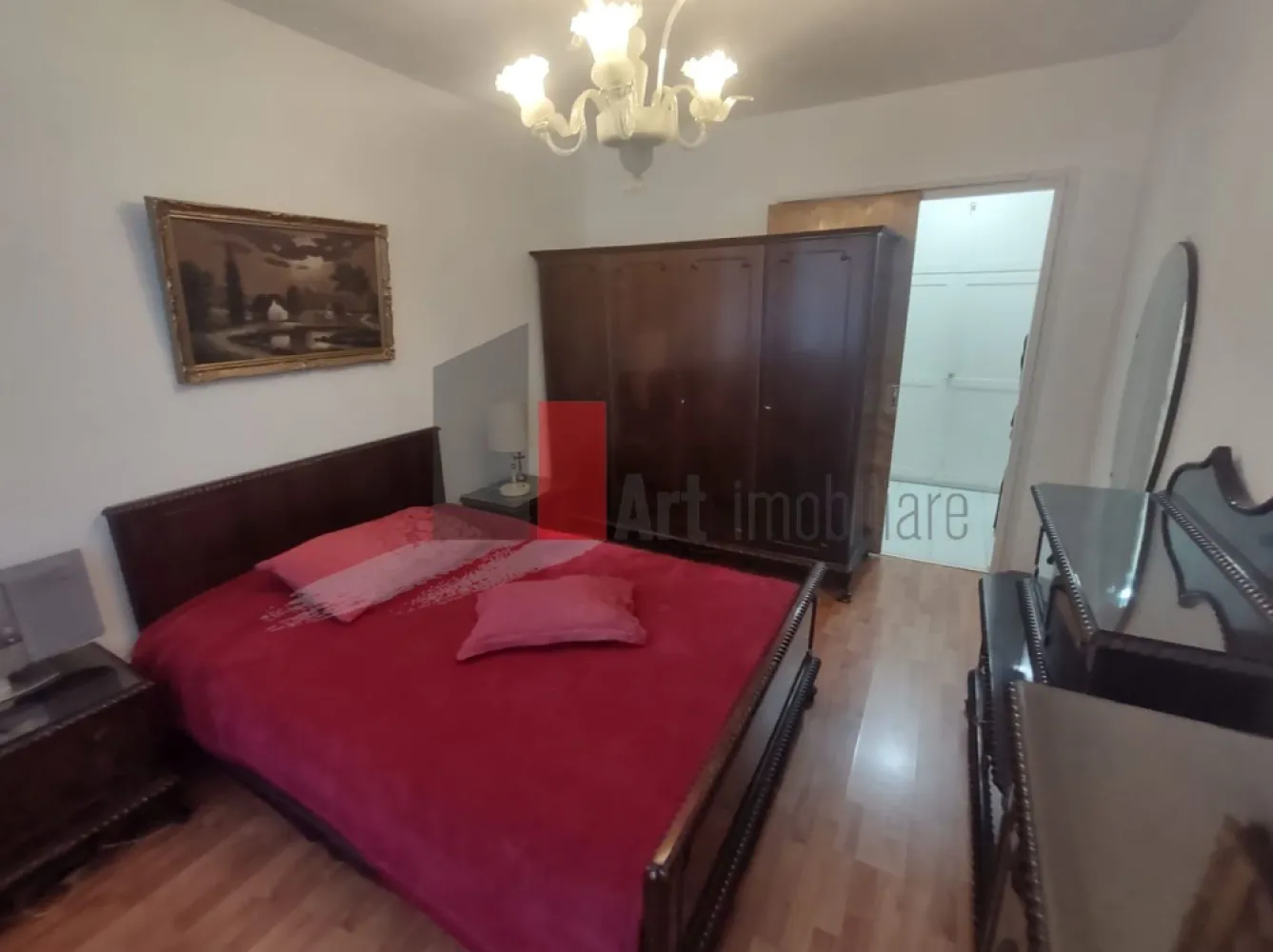 Vânzare apartament 3 camere Bd. Obregia - Pța Străduinței