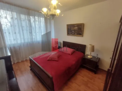 Vânzare apartament 3 camere Bd. Obregia - Pța Străduinței