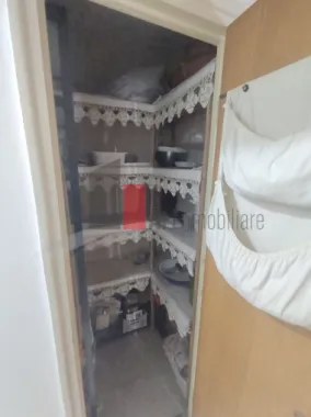Vânzare apartament 3 camere Bd. Obregia - Pța Străduinței