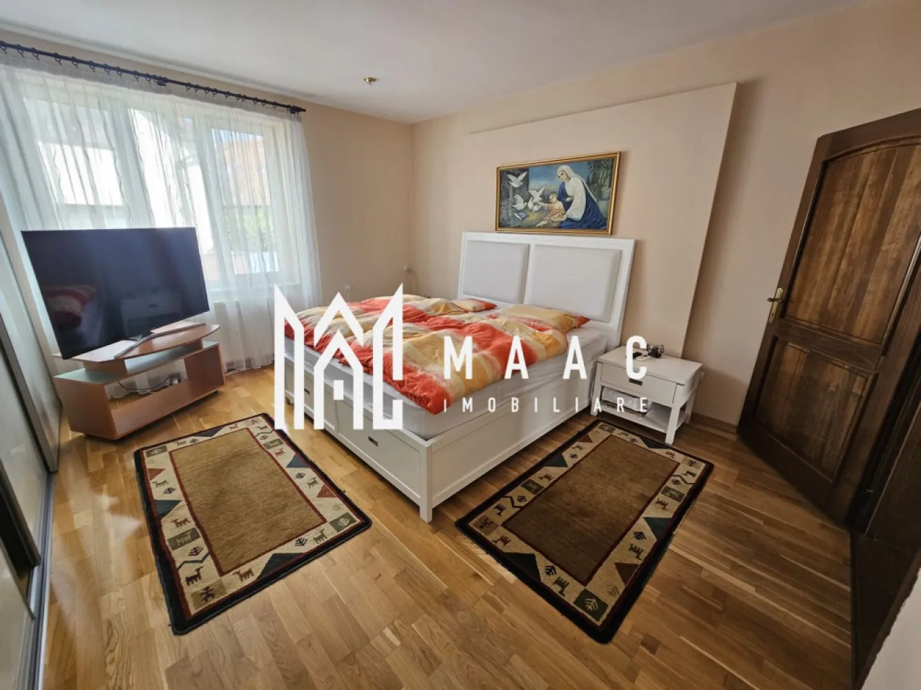 Casa individuala | 349 mp teren | Garaj | Zona Lazaret
