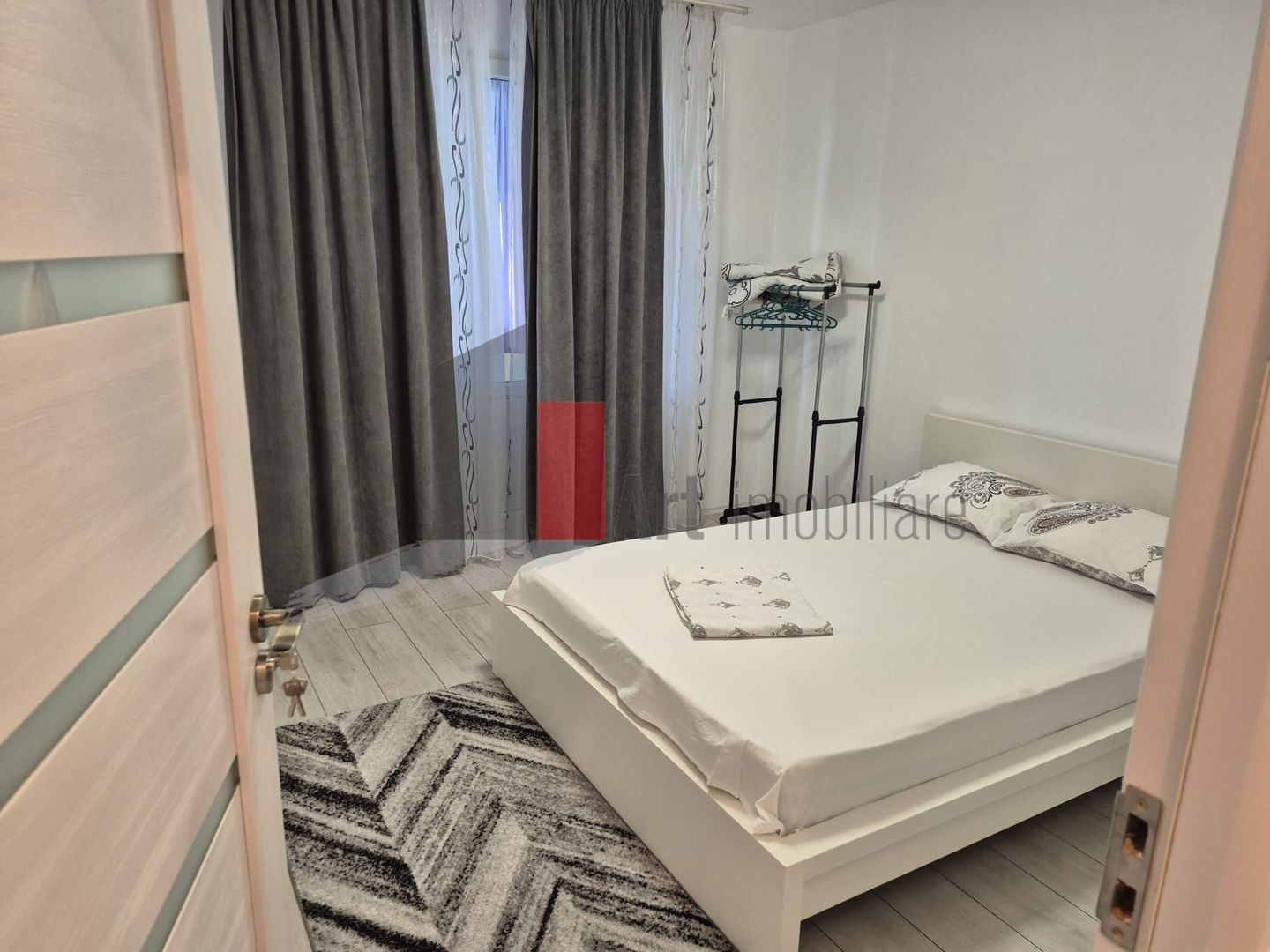 Apartament cu 2 camere de vanzare-1 Decembrie 1918-Titan-Theodor Pallady